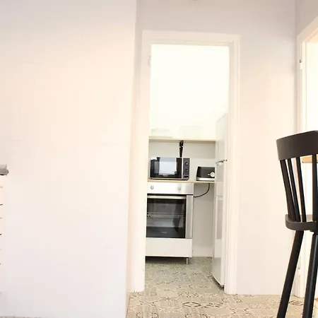 Bela Casa - Modern Designer Chic Apartment