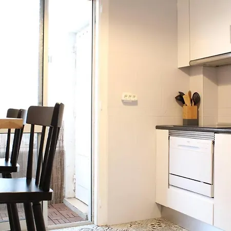 Апартаменты Bela Casa - Modern Designer Chic Коимбра