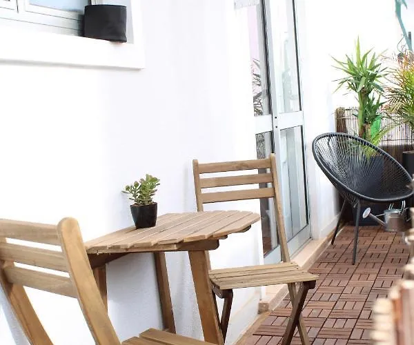 Bela Casa - Modern Designer Chic شقة