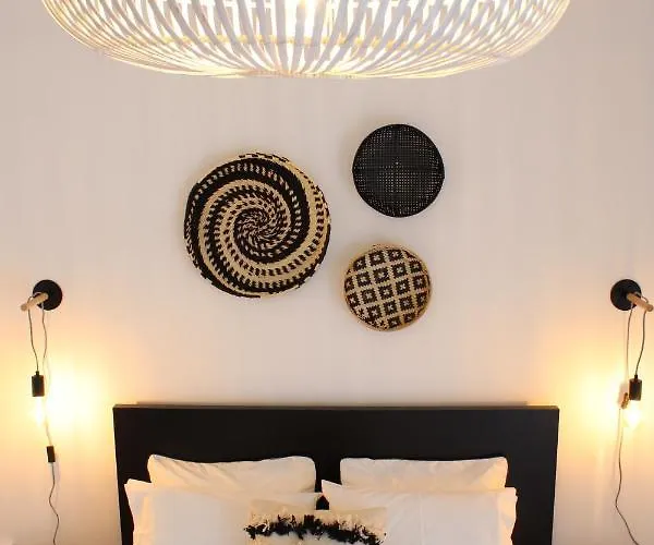 Bela Casa - Modern Designer Chic شقة